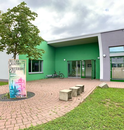 Stadtteilbüro West Eingang zum Stadtteilbüro West