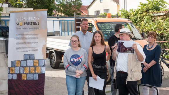 Verlegung 2019 für Familie Kaufmann Verlegung 2019 für Familie Kaufmann