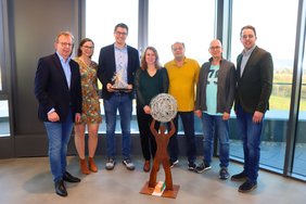 Die Mitarbeitenden des Hauptamtes haben von Seiten der Stadtverwaltung das Projekt hervorragend betreut (v.l.): Andrea Ewert, Amtsleiter Philipp Haas, Ingeborg Arnold, Norbert Ringhof und Wolfgang Preuss.