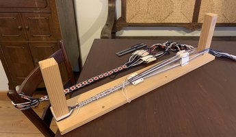 Holzhalterung für Bänder