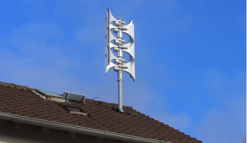 Sirene auf einem Dach