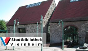 Backsteingebäude in Scheunenform