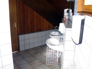 Sanitäre Anlage 2 Sanitäre Anlage 2