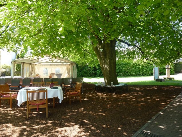 Trauung im Museumsgarten Trauung im Museumsgarten